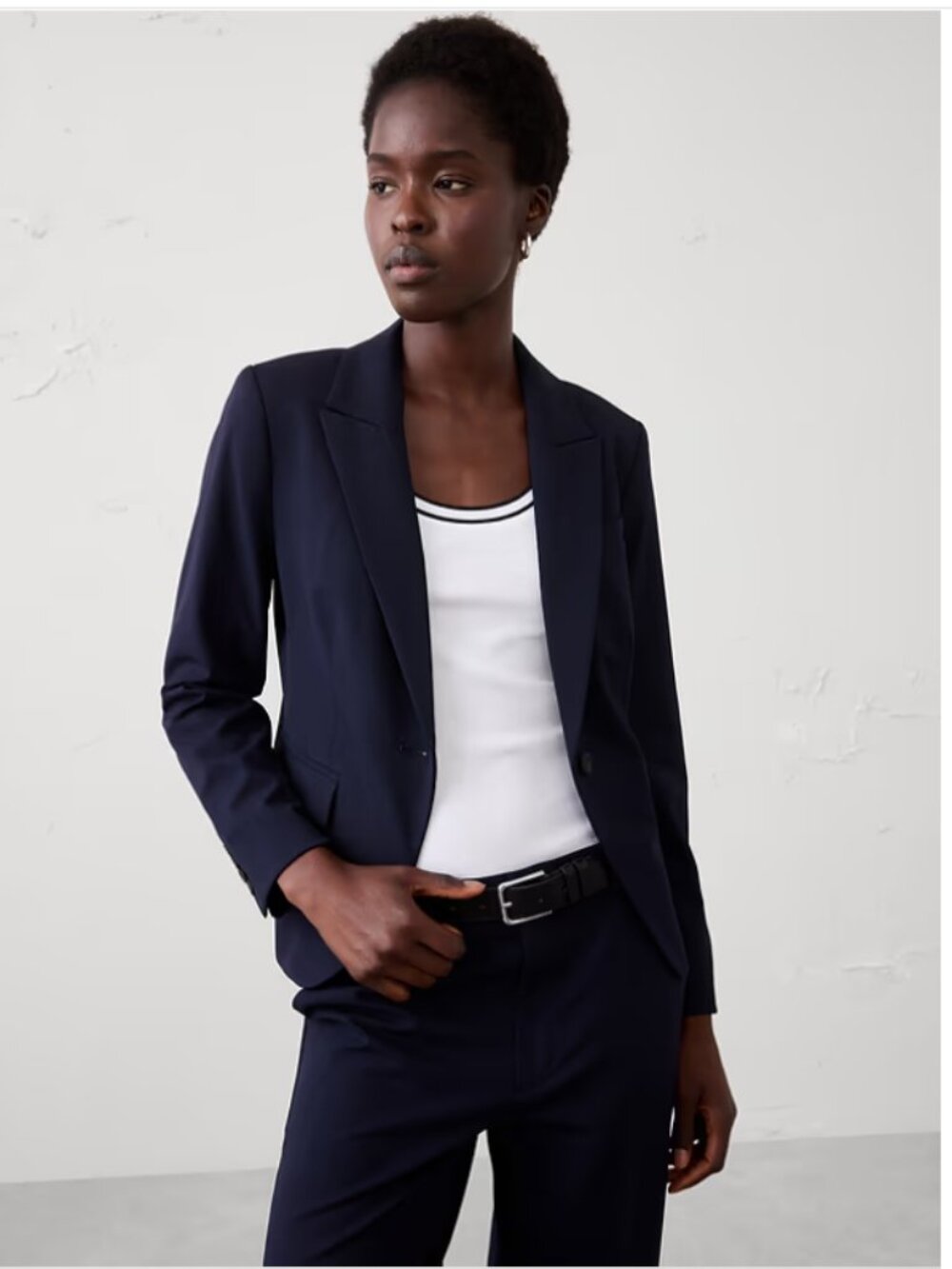 Banana Republic Navy Classic Fit Blazer, Size 4